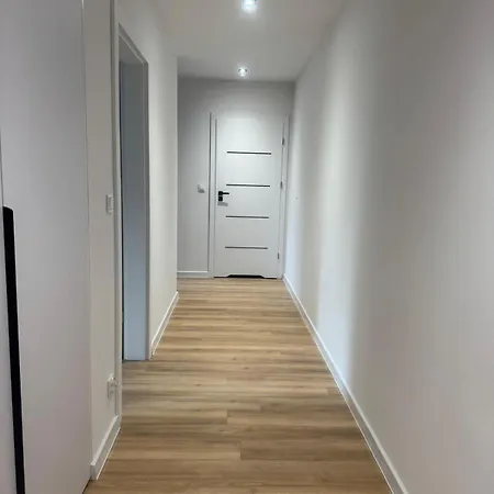 Maksa أوسترودا